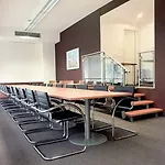 Hotel Amano Duesseldorf 