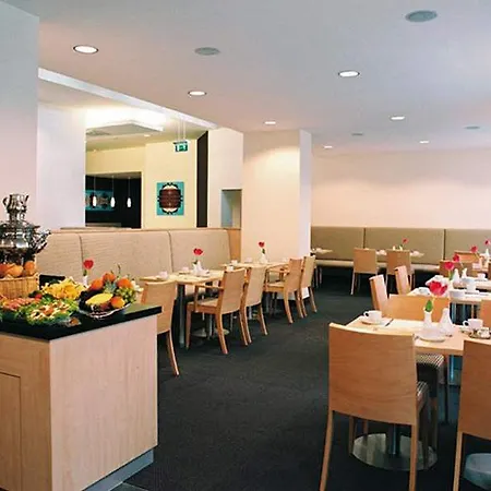 Hotel Amano Duesseldorf 