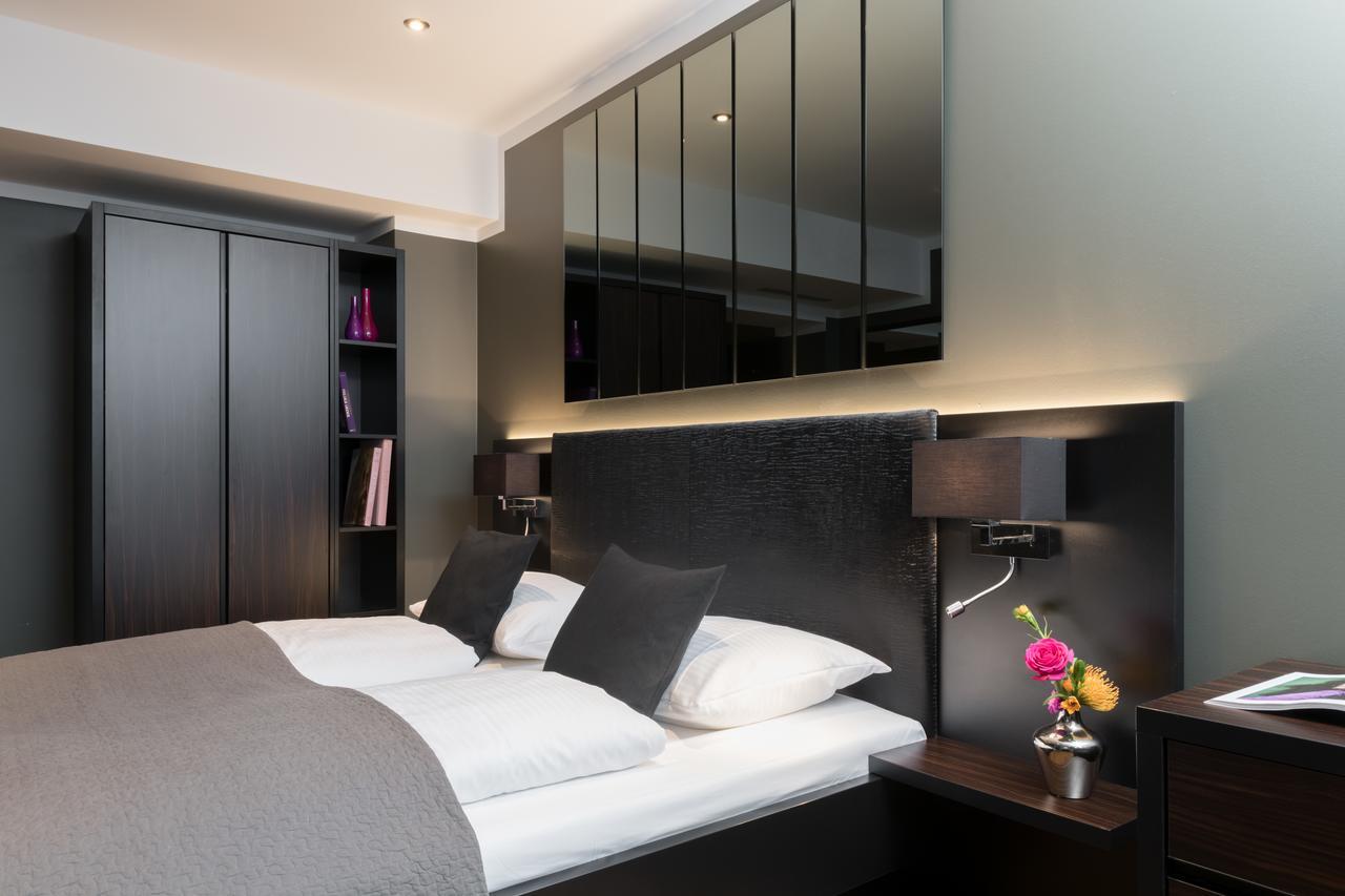Amano Hotel 3*